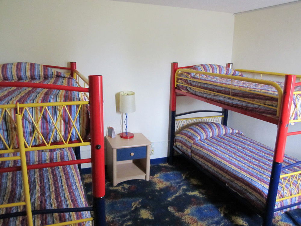 Atrium Hotel & Conference Center Hutchinson Bilik gambar